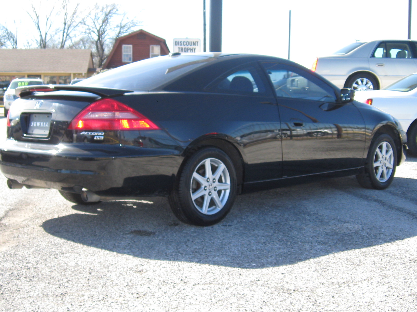 2004 Honda Accord Coupe EXV6 Nav to Autoworldtx
